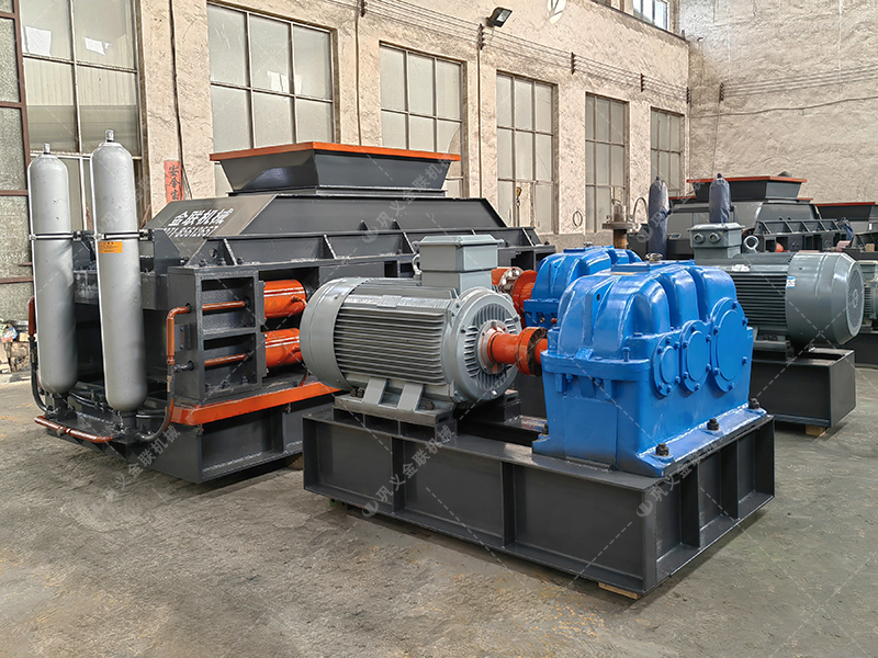 金聯(lián)機械生產(chǎn)的1510液壓對輥制砂機怎么樣？附現(xiàn)場案例