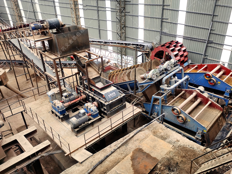 液壓對輥式破碎機(jī)制砂效果怎么樣？