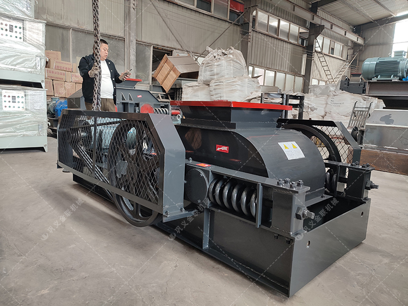 狼牙破碎機是什么設(shè)備？在哪些行業(yè)中有廣泛應用？